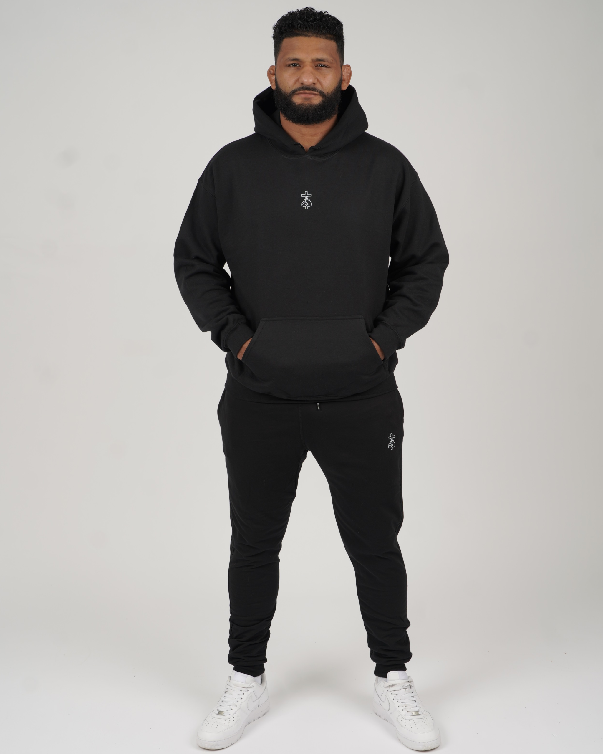 Victory on the cross full armor set (Free Hat)