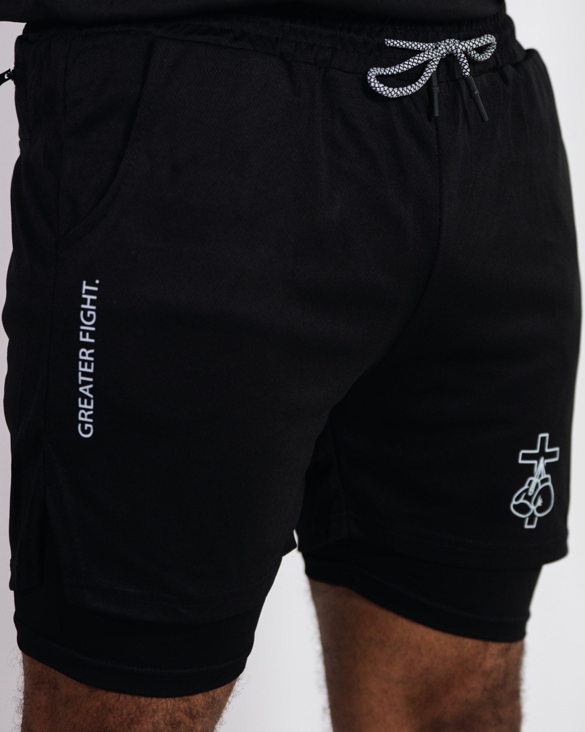 Victory on the cross 2-in-1 shorts